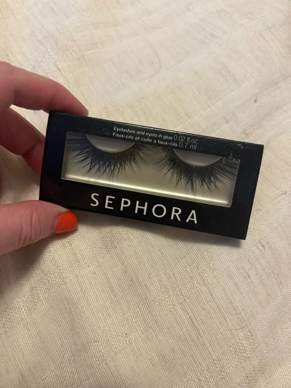 Sephora Black Voluminous Faux Lashes with Adhesive: MINK